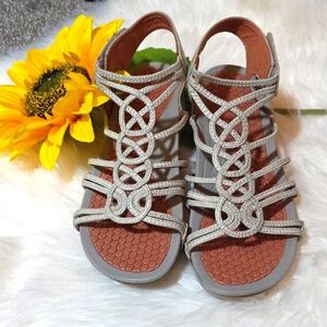 Baretraps Dell Strappy Comfort Sandal